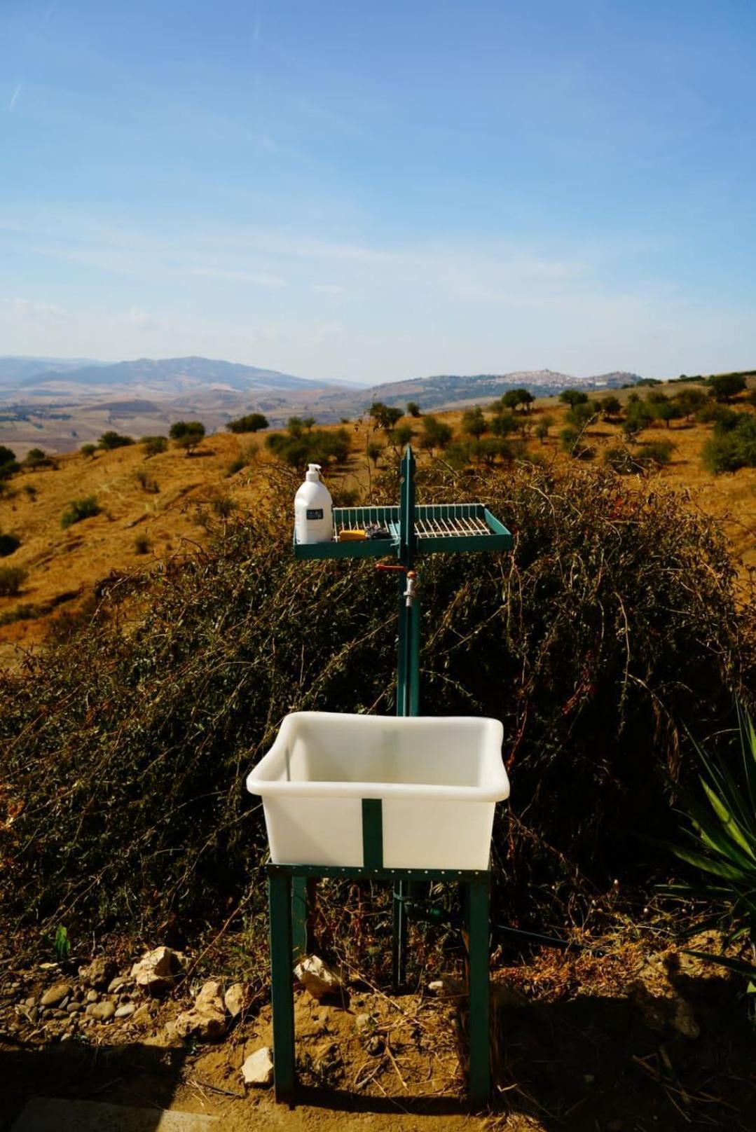 La Fattoria Di Gio' E Lory Hotel Grottole Luaran gambar